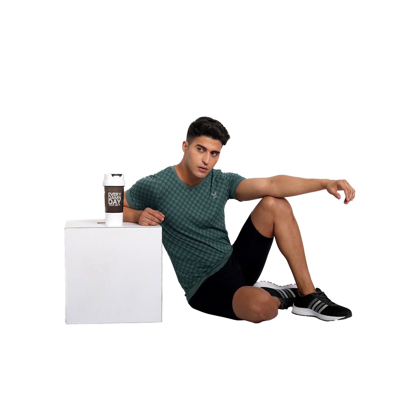 Heka Mens Chess Move Tee - Amazon Forest Green