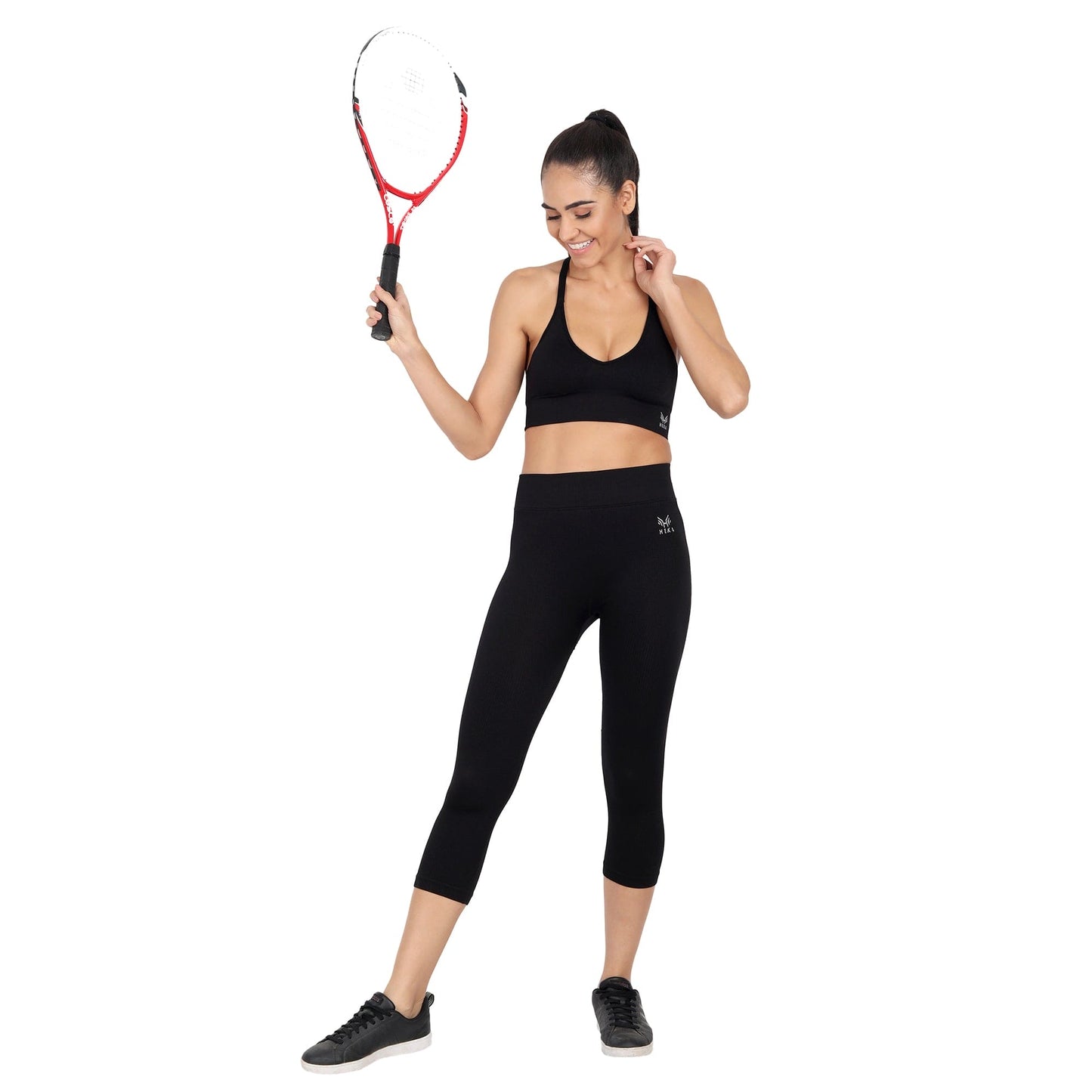 Heka Women Instill Mid Rise Capri - Black