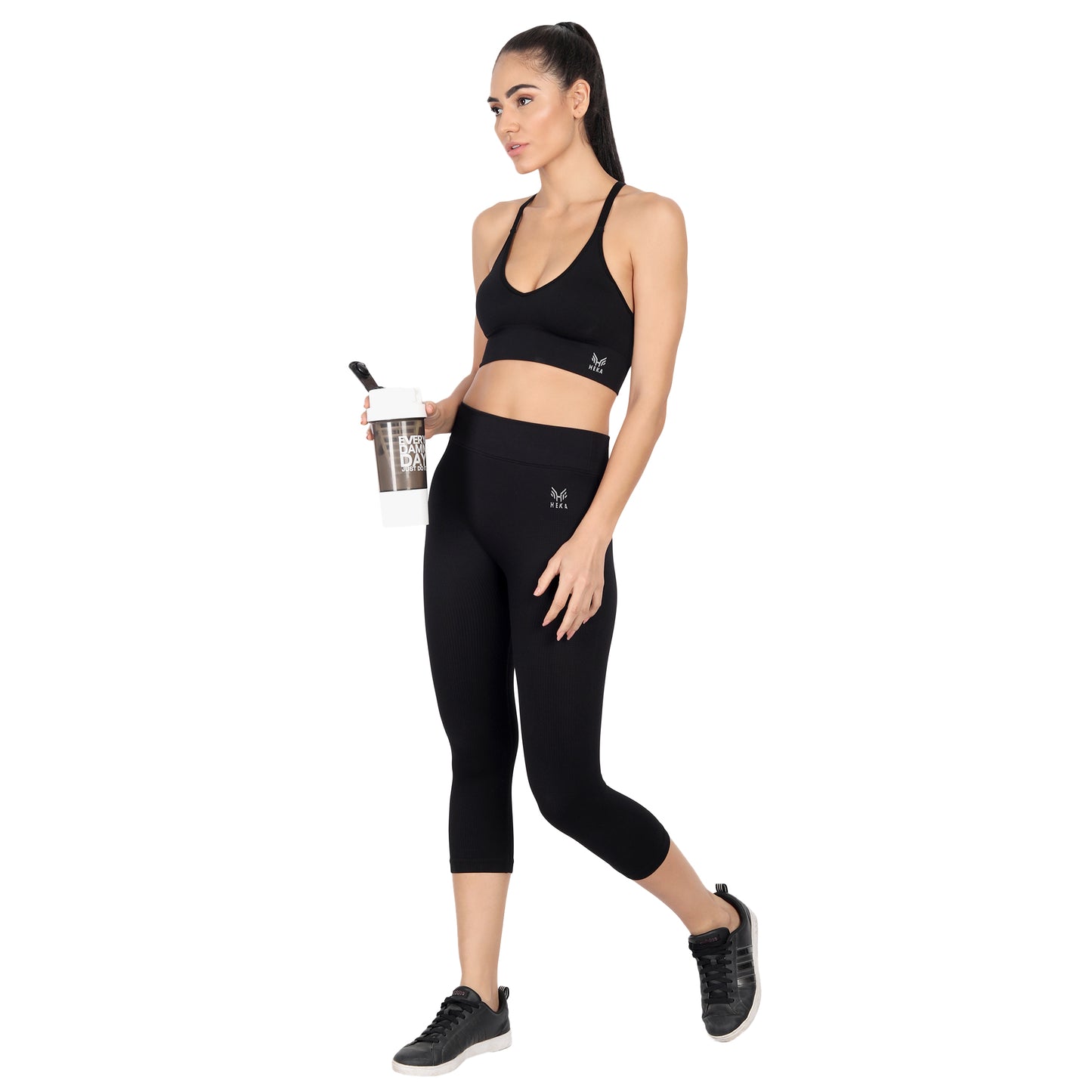 Heka Seamless Studio Vital Cool-Tech Comfort-Fit Padded Sports Bra - Black
