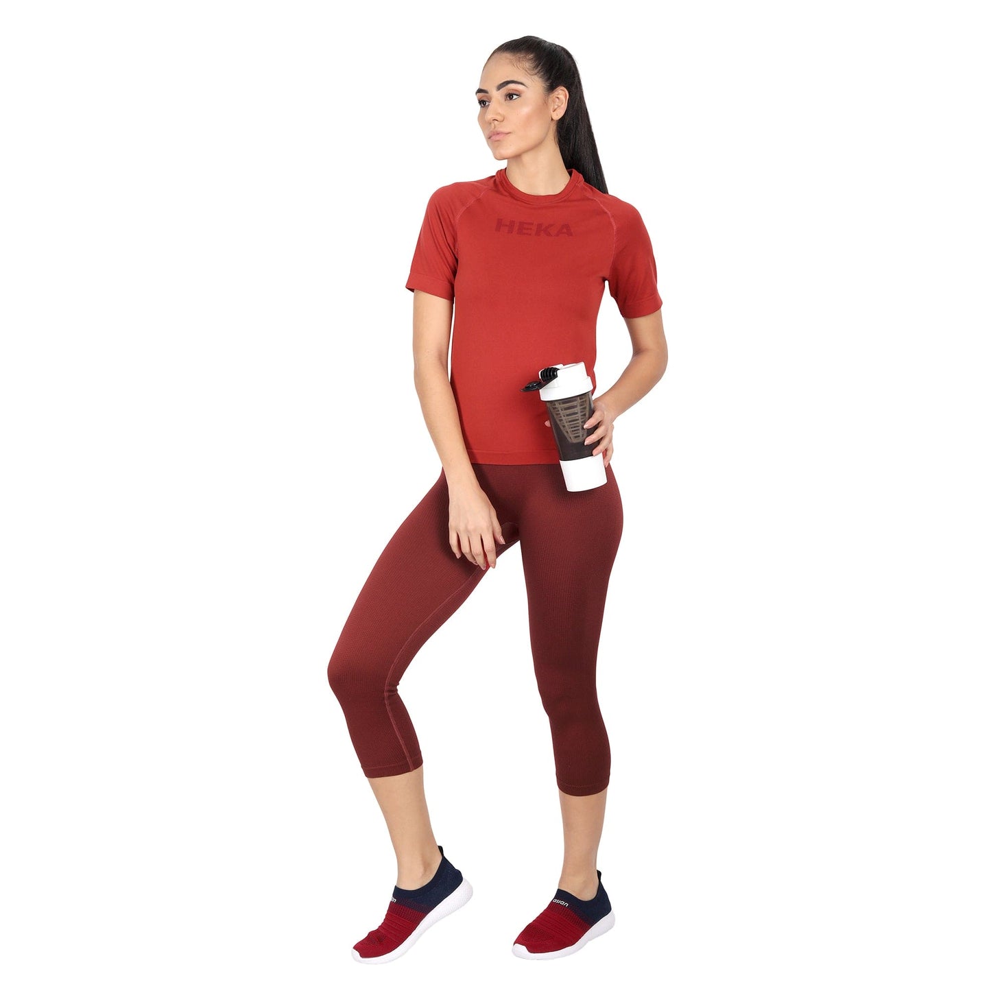 Heka Women Instill Mid Rise Capri - Rust