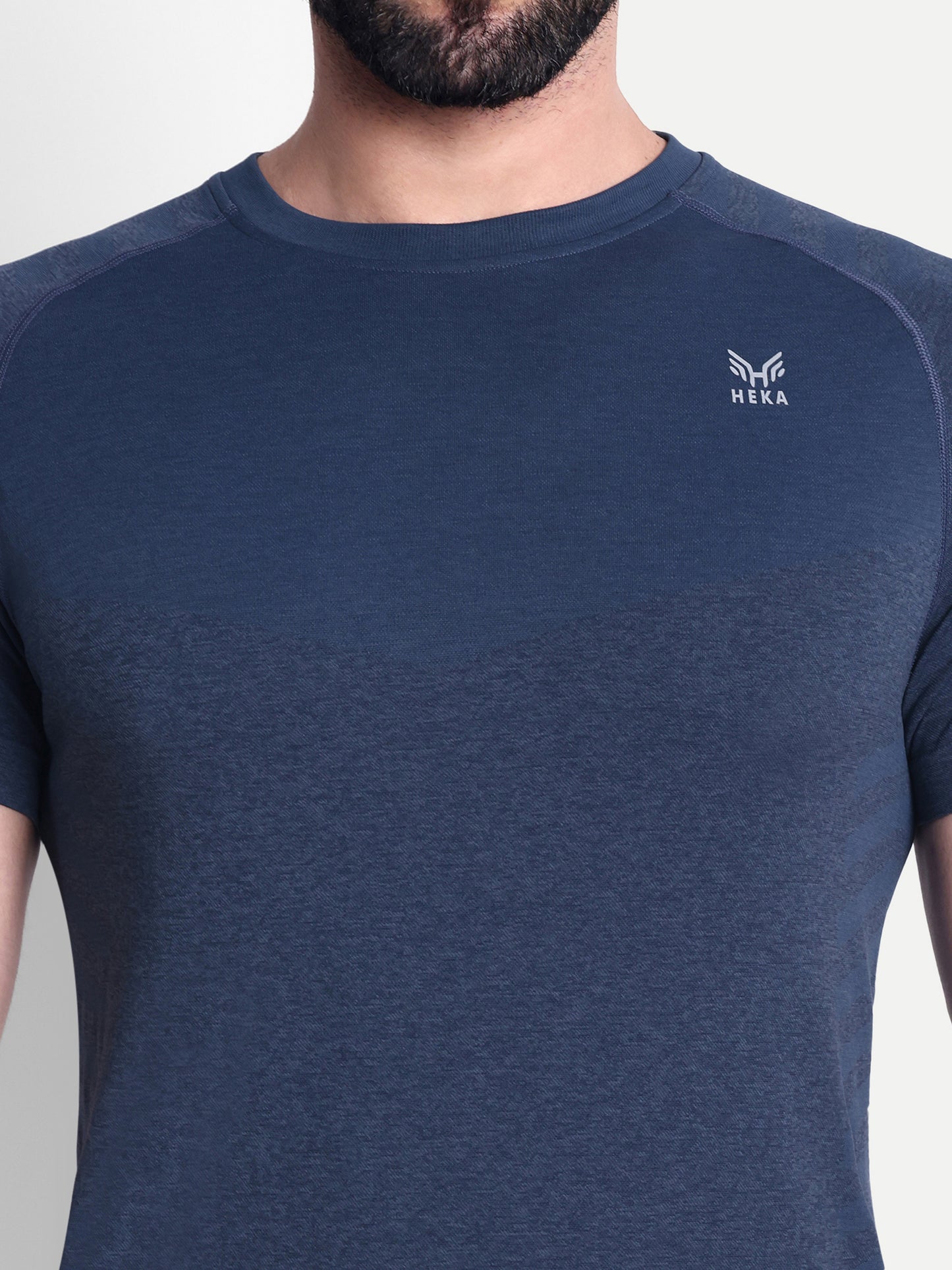 Heka Seamless Conquer Round Neck Tshirt - Bullet Ash Grey